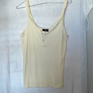 NWOT CREAM DETAILED SPAGHETTI STRAP